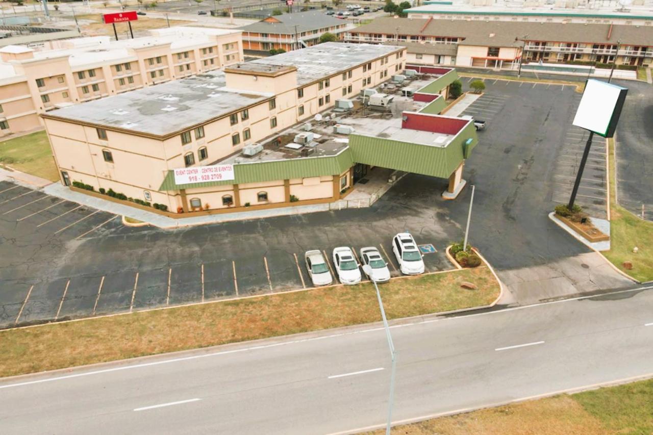 Oyo Hotel Tulsa Ok, I-44 Eksteriør bilde