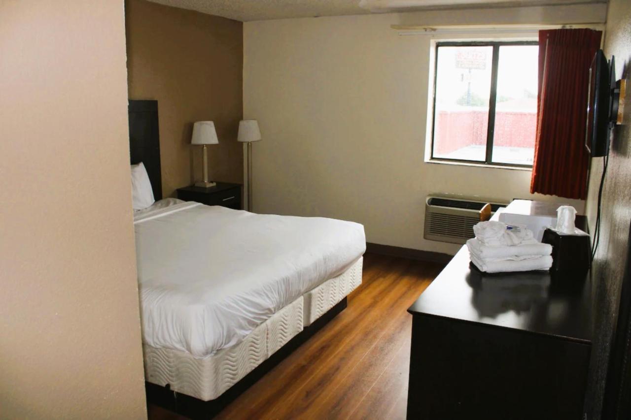 Oyo Hotel Tulsa Ok, I-44 Eksteriør bilde